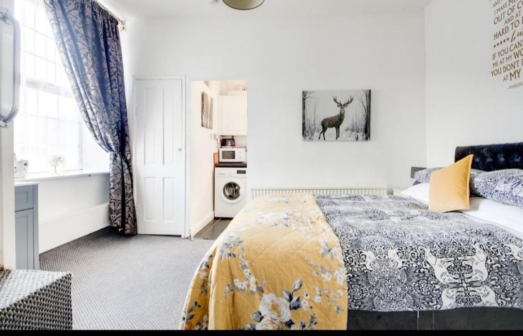 Hooton Apartment 1 Bed Kilnhurst Exterior foto