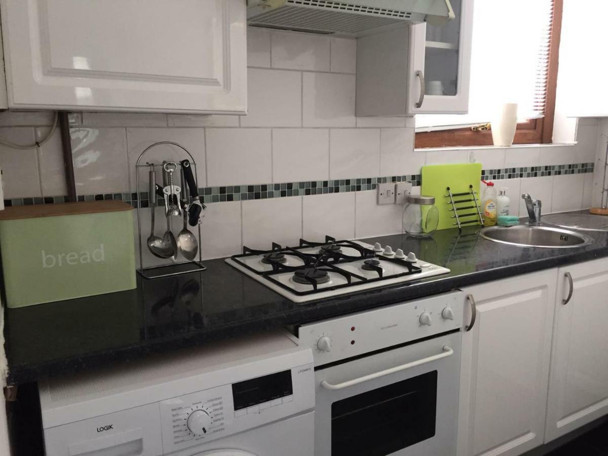Hooton Apartment 1 Bed Kilnhurst Exterior foto